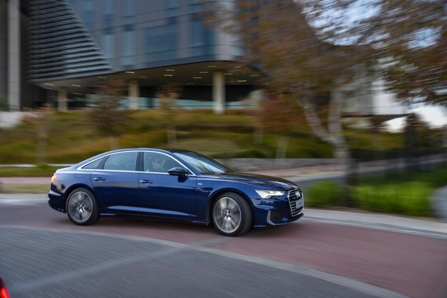  Audi A6 40 TDI S-Line (C8) 2020 года  (ZA) (фото 10 из 40)